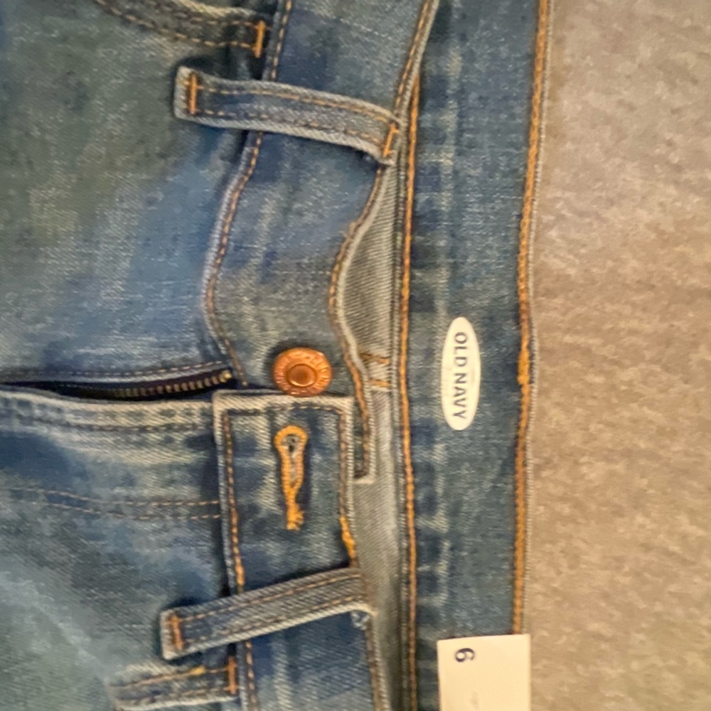 Old Navy size 6 NWT shorts - Picture 5 of 7